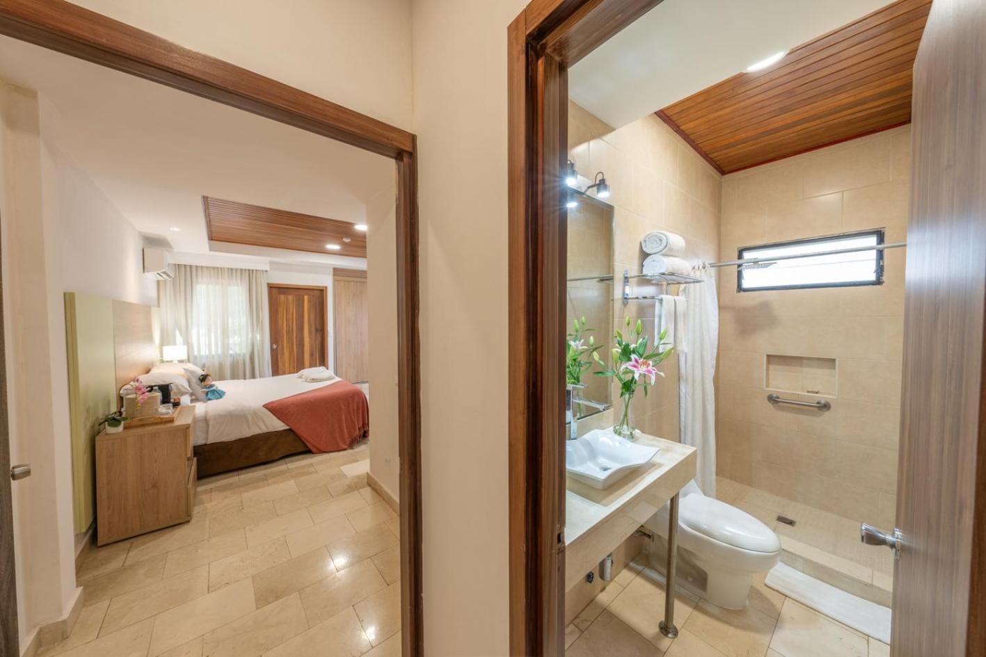 Hotel Faranda Guayacanes, A Member Of Radisson Individuals ชิเตร ภายนอก รูปภาพ